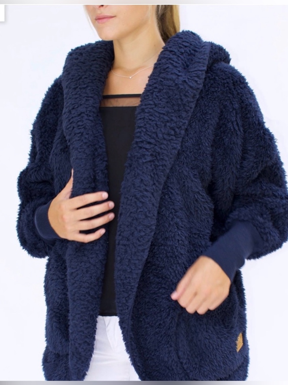 Nordic Beach Wrap in Midnight Navy